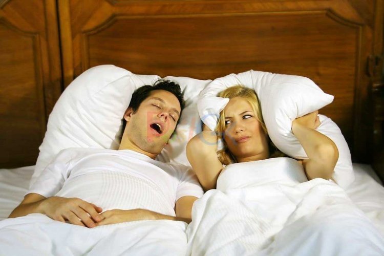 જો નસકોરાં તમારી ઊંઘ  ઉડાડી દે છે, તો ઝડપથી કરો. આ એક ખૂબ જ સરળ ઉપાય છે, તમારી સમસ્યા દૂર થશે.